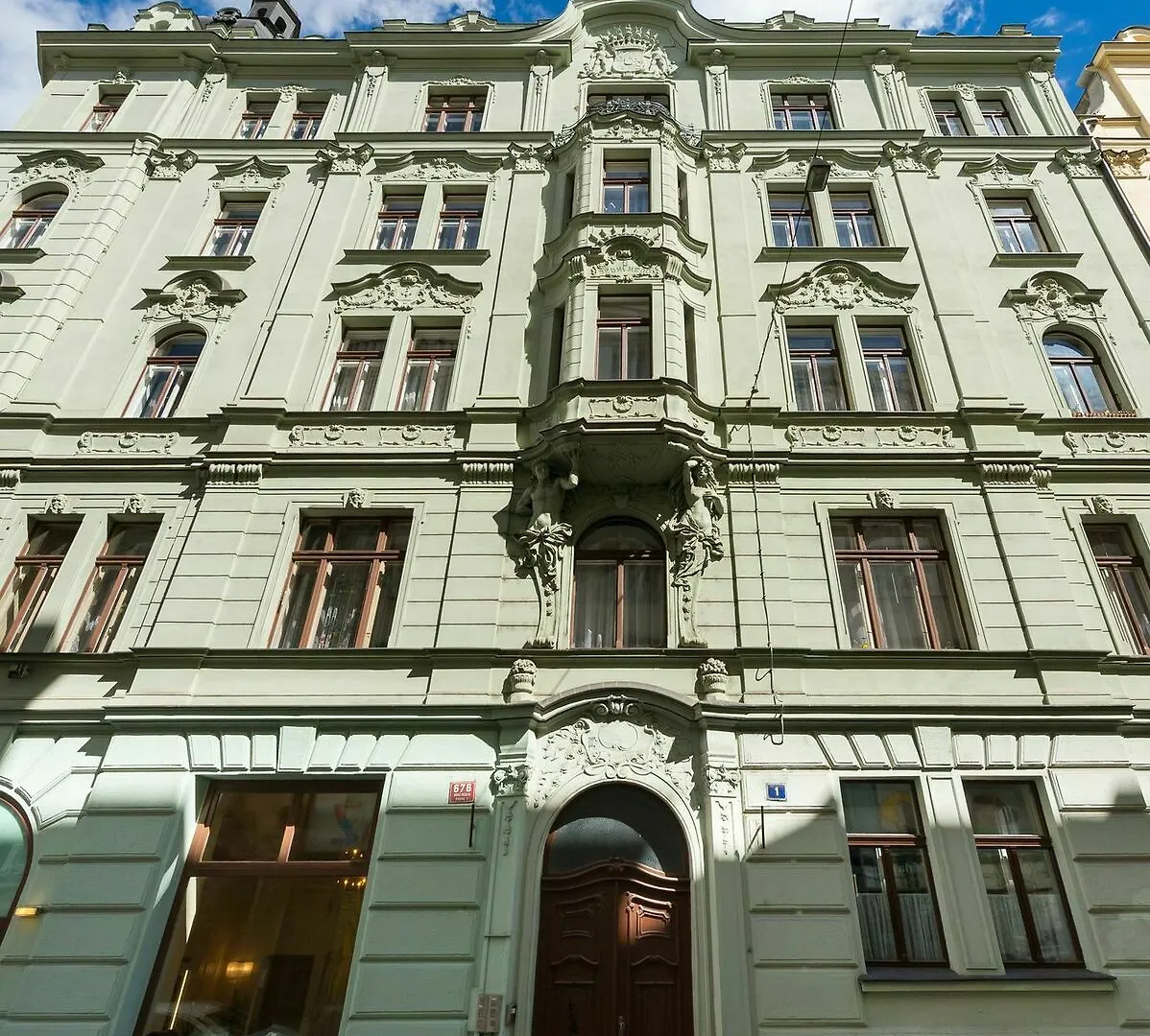 Empirent New Town Apartments Prague