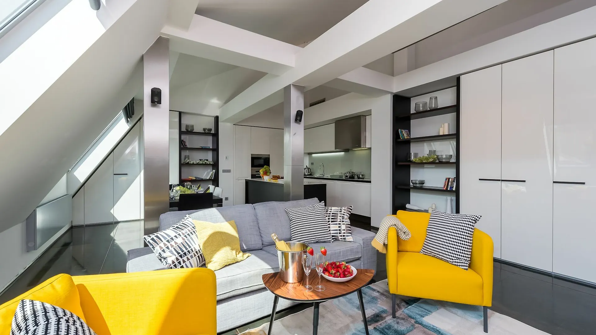 Empirent New Town Apartments Prague