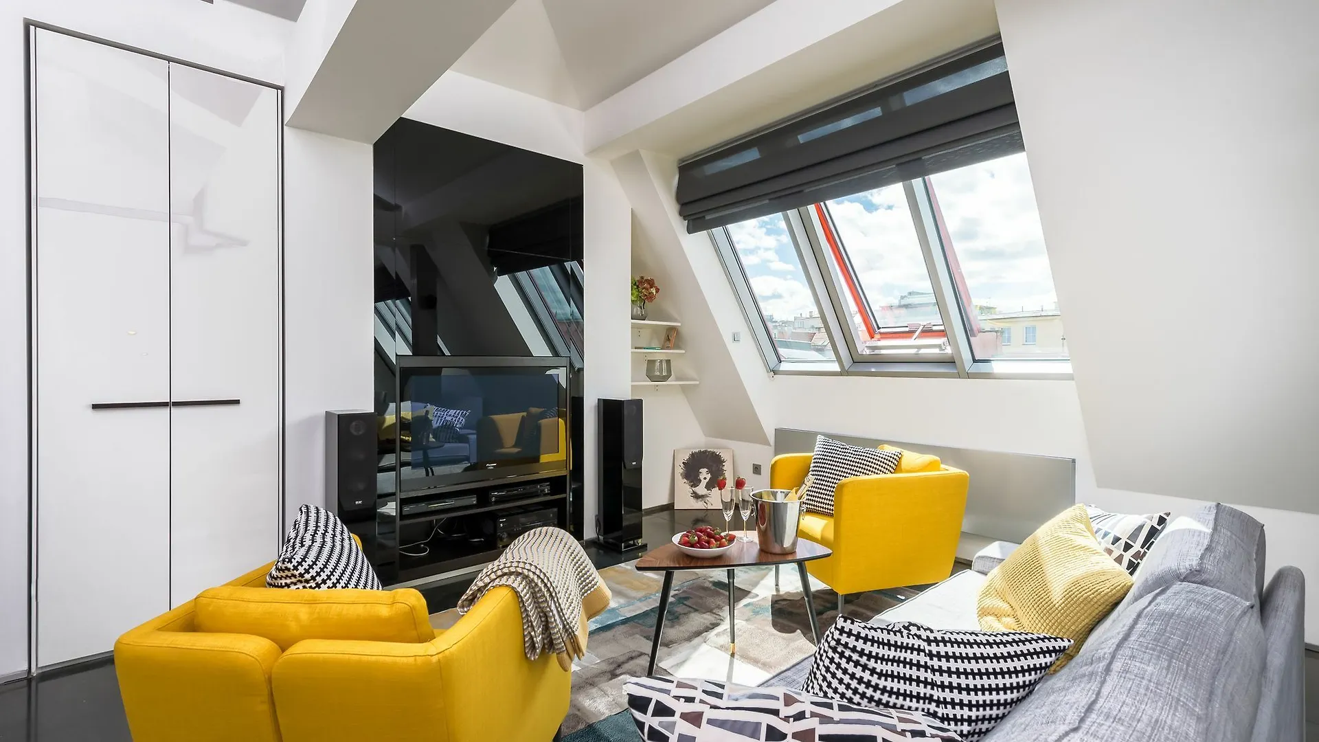 Empirent New Town Apartments Prague Czech Republic